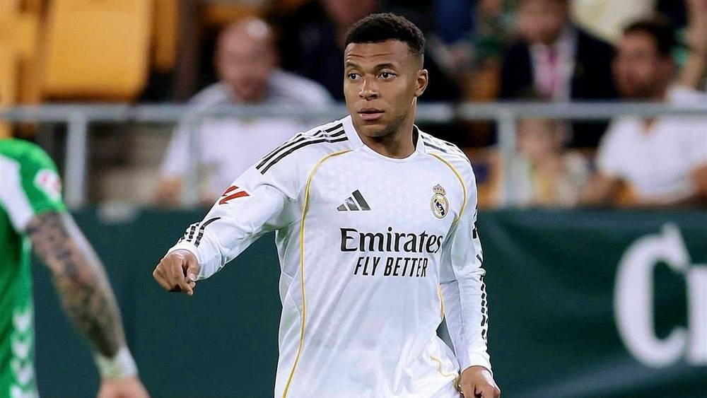 ريال مدريد يعلن إصابة مبابي وتقارير إسبانية تشير إلى احتمالية غيابه عن الكلاسيكو