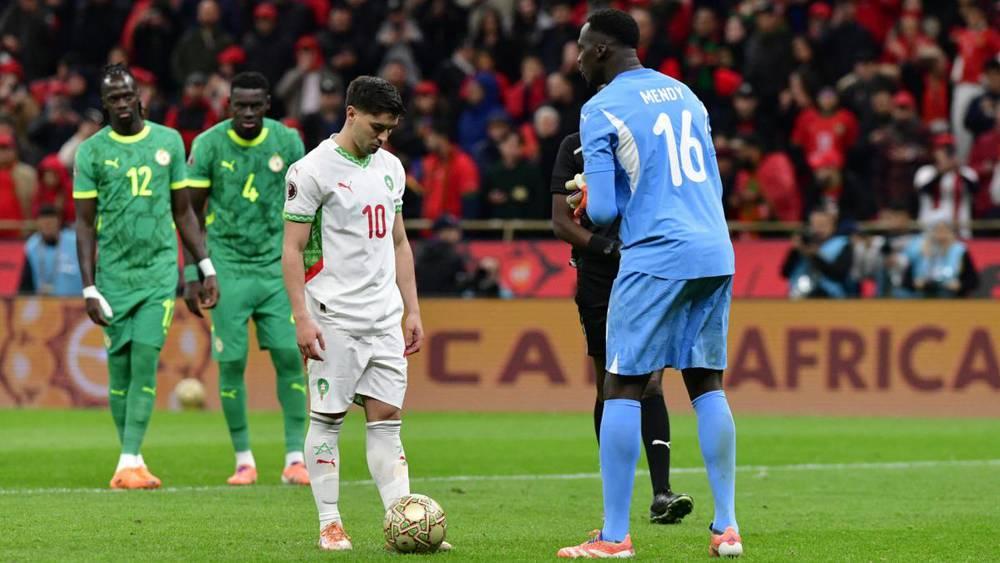 مجلس الاتحاد الدولي لكرة القدم يقر البطاقة الحمراء لمن يغطي فمه في مونديال 2026