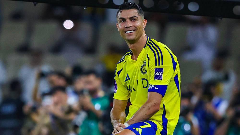 رونالدو: "مسيرتي الكروية تقترب من النهاية وأواصل اللعب للجيل الحالي والسابق وحتى القادم"