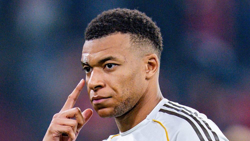 كواليس مشادة مبابي مع أحد أعضاء الطاقم الفني لريال مدريد وتوضيحات ممثليه
