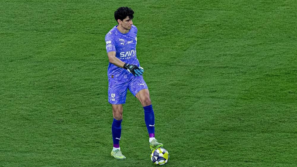 بونو يتوج مع الهلال بلقب كأس خادم الحرمين الشريفين
