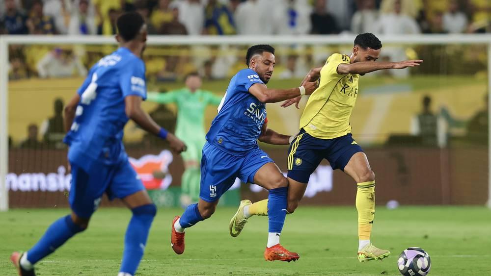 بمشاركة بونو.. الهلال يحقق تعادلا "قاتلا" في "ديربي الرياض" أمام النصر ويُنعش آماله في التتويج بالدوري السعودي