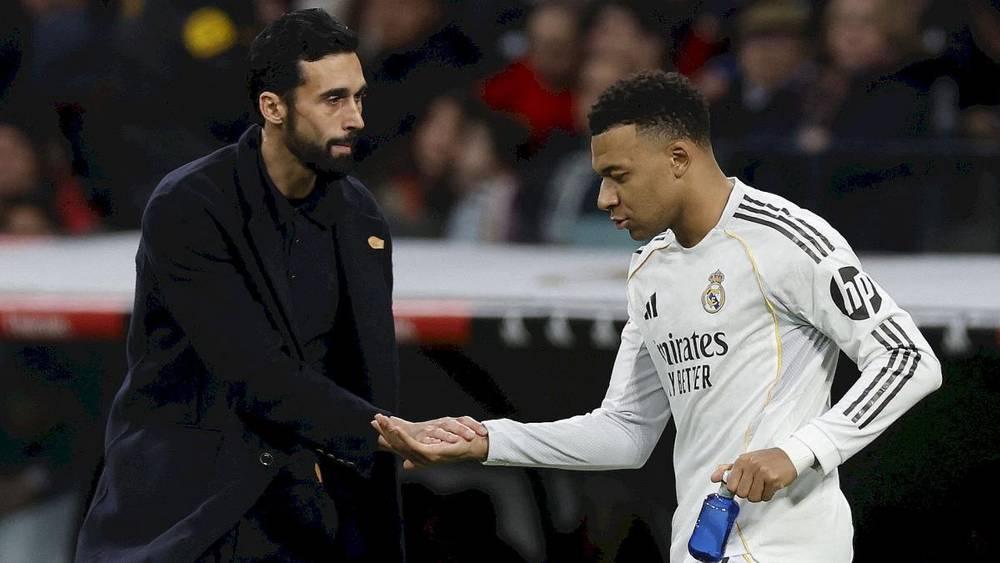 ريال مدريد يعلن قائمته لمواجهة إشبيلية بقيادة أربيلوا وتواجد مبابي