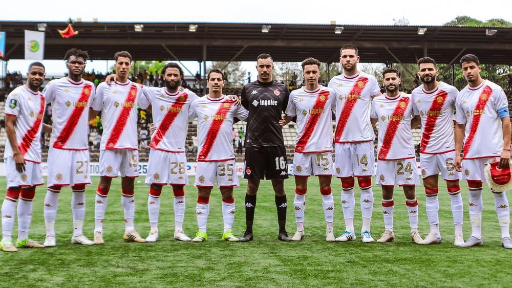 تشهد غياب زياش وفاكا والصبار.. 21 لاعبا في قائمة الوداد لمواجهة رجاء بني ملال في كأس العرش