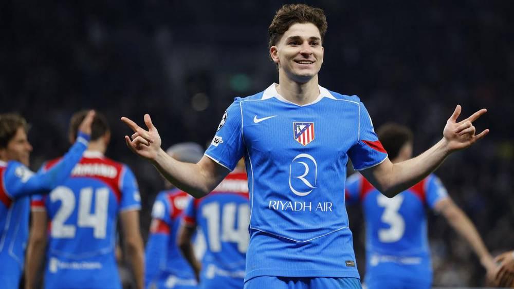 برشلونة يخصص 100 مليون يورو لضم جوليان ألفاريز من أتلتيكو مدريد