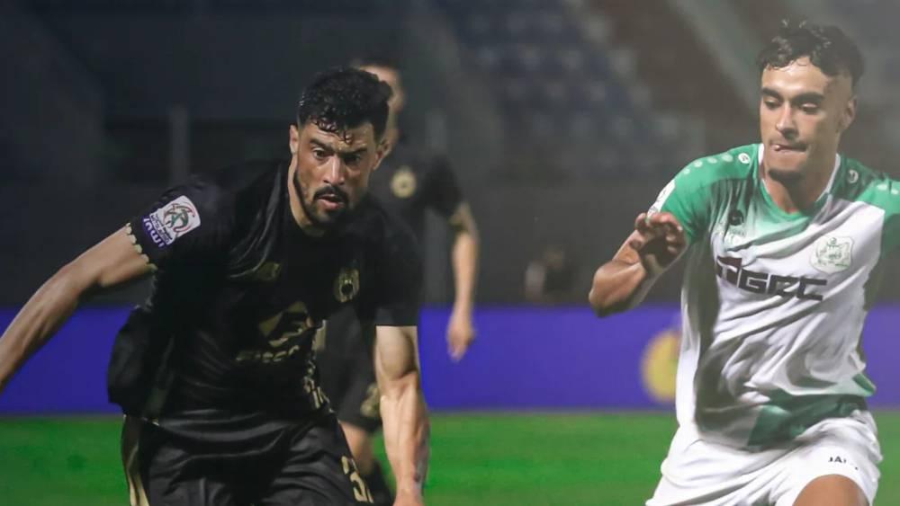 التعادل (1-1) يحسم ديربي "عبدة دكالة" بين الدفاع الحسني الجديدي وأولمبيك آسفي
