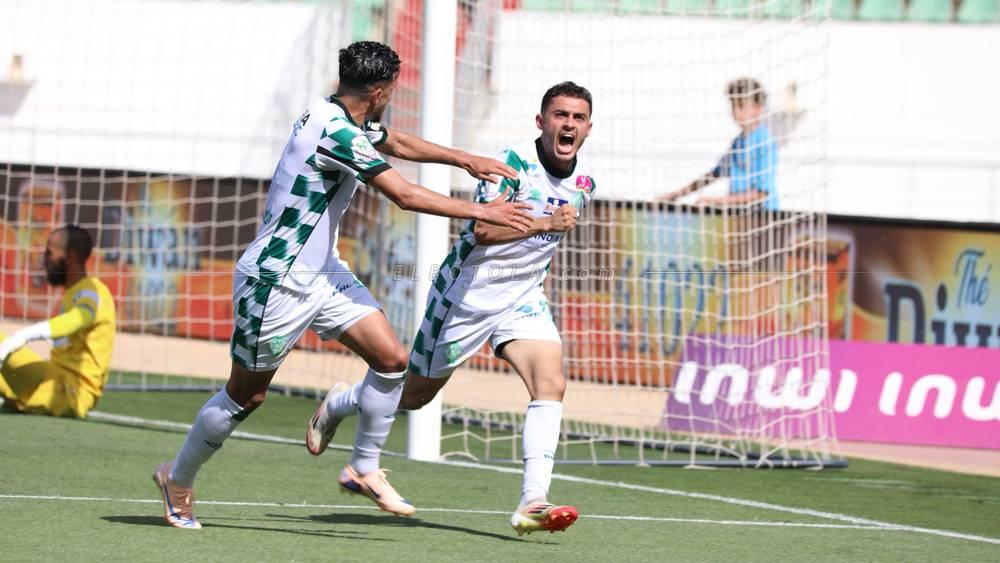 البطولة الاحترافية/ الرجاء يصعد إلى الصدارة بفوزه خارج الديار على أولمبيك الدشيرة (0-1)