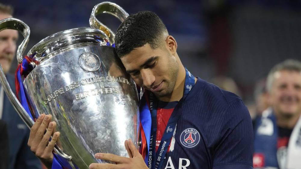 مليون يورو إضافي لكل لاعب.. باريس سان جيرمان يُحفّز لاعبيه للفوز بدوري الأبطال للعام الثاني تواليًا