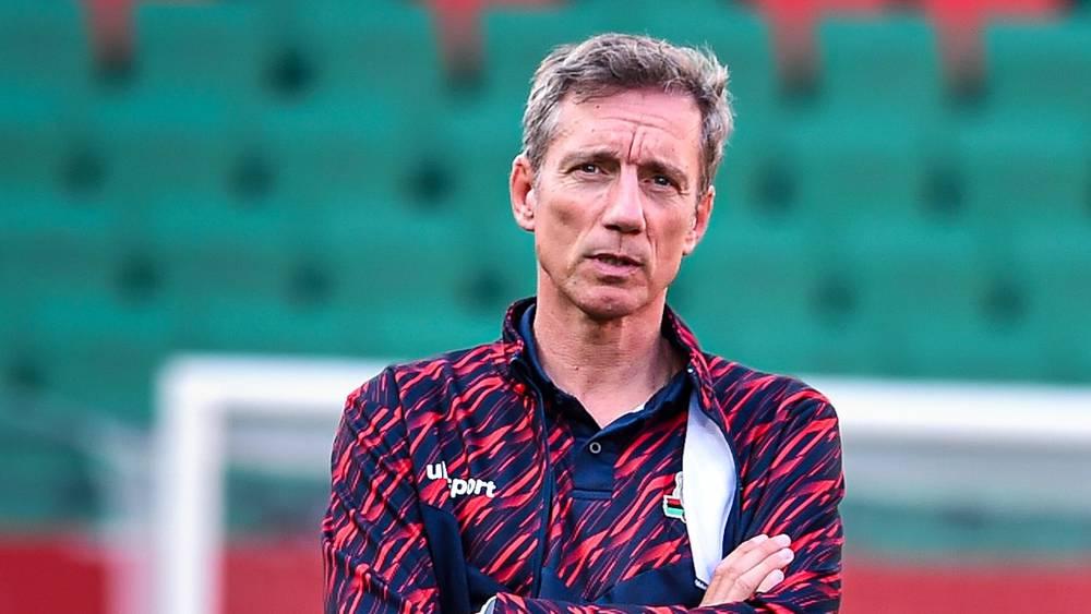 سانتوس: "حارس الفتح قدم مباراة كبيرة جدا وتفصلنا نقطة واحدة فقط عن المتصدر الرجاء"