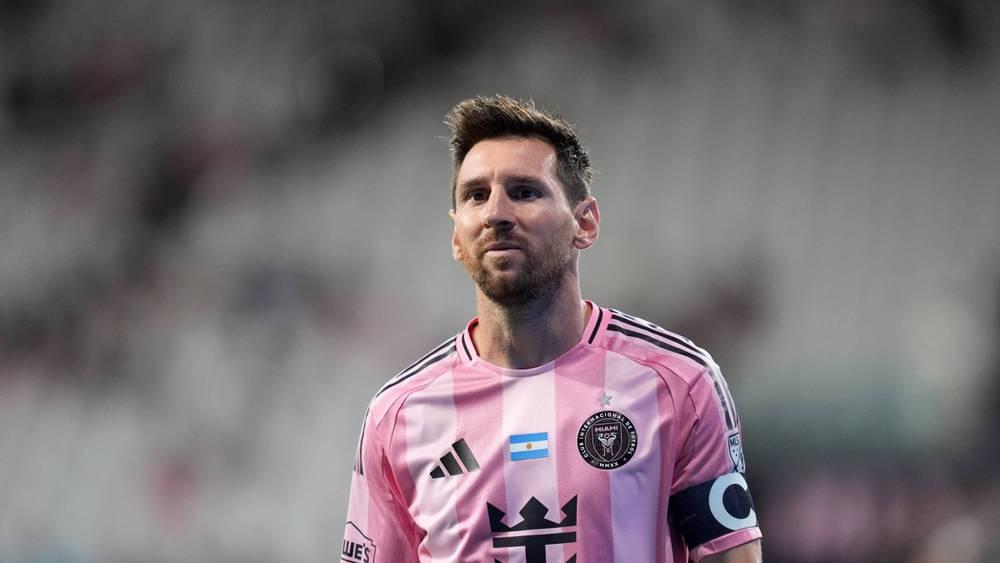 ميسي يقود قائمة نجوم الدوري الأمريكي لمواجهة تشكيلة الدوري المكسيكي