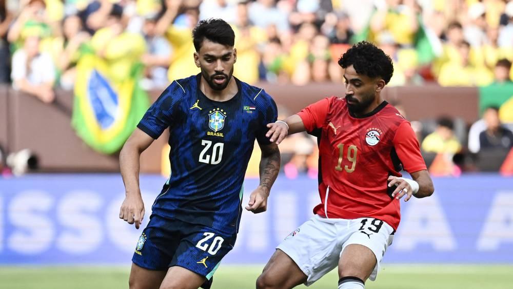 المنتخب البرازيلي ينهي تحضيراته لمواجهة المغرب بفوز على مصر (2-1)