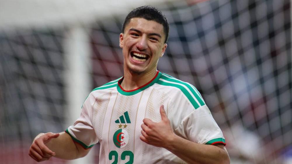 مازة (لاعب منتخب الجزائر): "المباراة الأولى أمام الأرجنتين مهمة للغاية وسنفوز على ميسي"