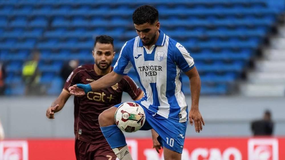 البطولة الاحترافية/ اتحاد طنجة يفوز على اتحاد يعقوب المنصور (2-1) ويعمق جراحه في أسفل الترتيب