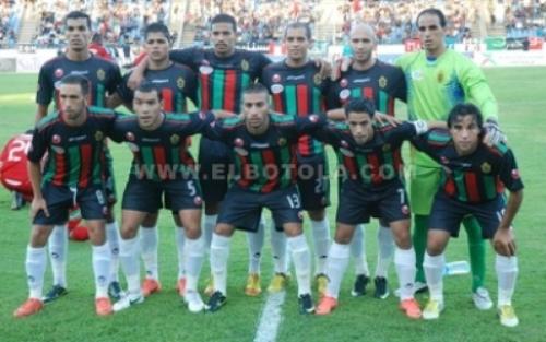 الجيش يوقف قطار سلا ويمر للنهائي