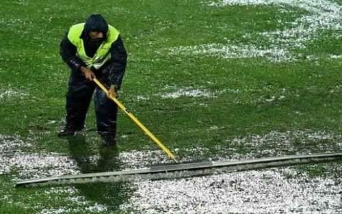 كأس العرش يعيد ملعب " الكراطة " للواجهة