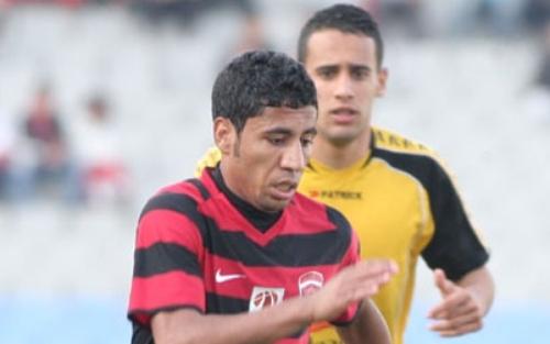 شباب بلوزداد يخطف فاهم بوعزة من نصر حسين داي