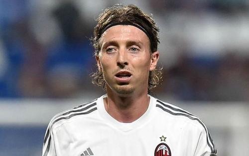 آرسنال يتقدم بعرض لضم لاعب ميلان