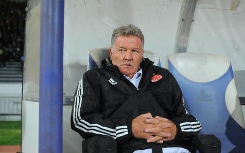 توشاك: أفضل الاعتماد على أبناء مدرسة الوداد عوض انتداب اللاعبين