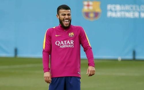 منتخب البرازيل يُوجه الدعوة لرافينيا ألكانتارا