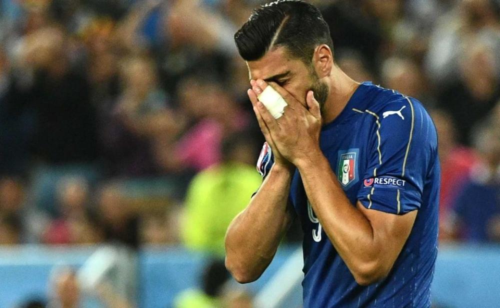 الإيطالي بيلي حاول تشتيت تركيز نوير لكنه فشل!