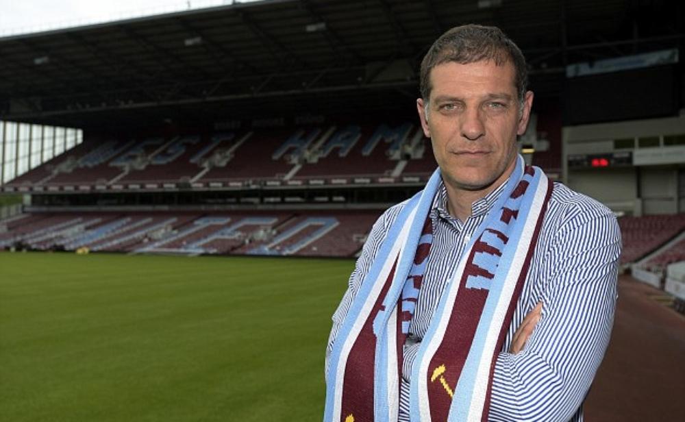 مدرب وست هام يشيد بموهبة ليفربول