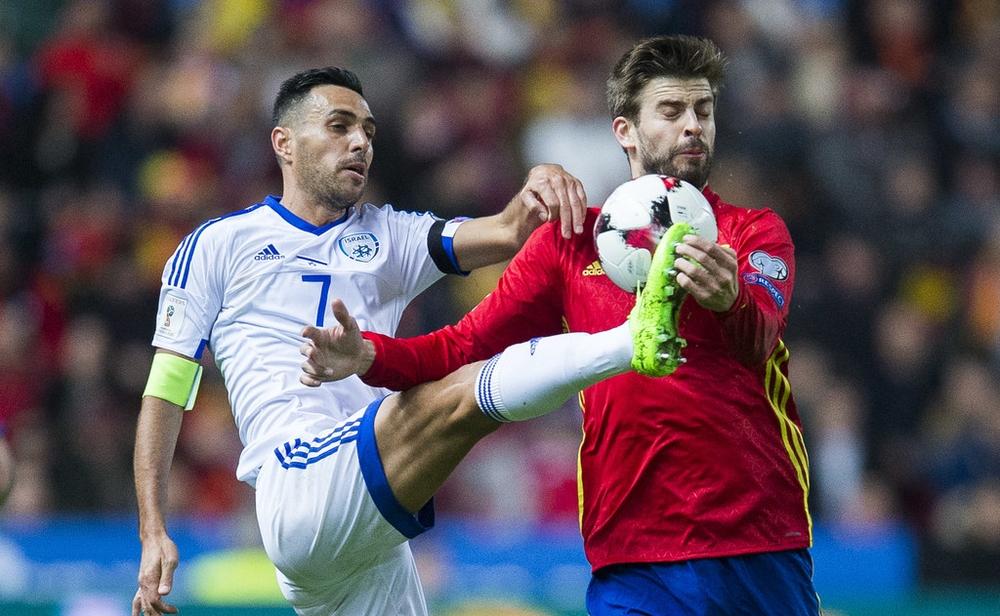 قائد 'الكيان الصهيوني' يعتزل : 'ما تفعله جماهيرنا لا يحدث في أي مكان آخر'