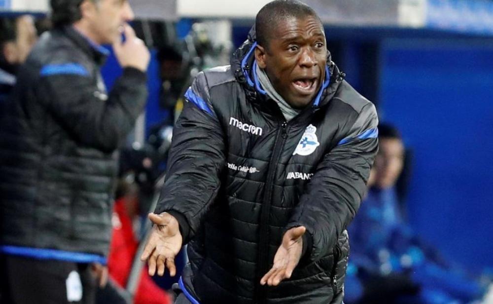 سيدورف يسعى لاستغلال تعثر منافسيه في الليجا