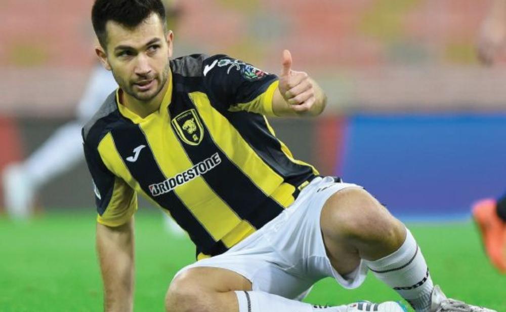 الغضب يُسيطر على فيلانويفا، والسبب معروف!