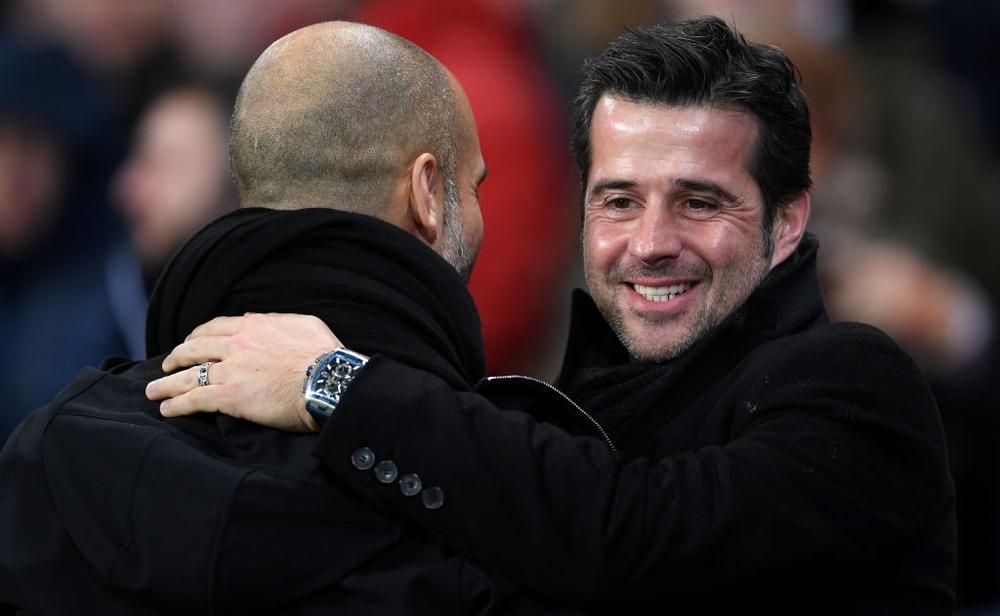 البرتغالي ماركو سيلفا يقترب من تدريب إيفرتون