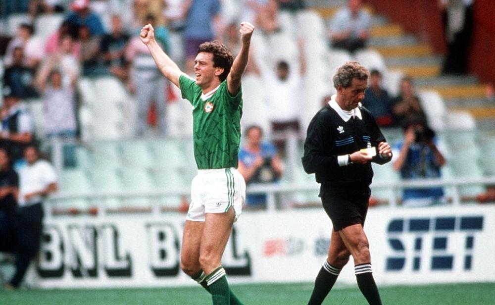 'أنيكدوت المونديال' | أيرلندا تبلغ الربع بهدفيْن فقط!