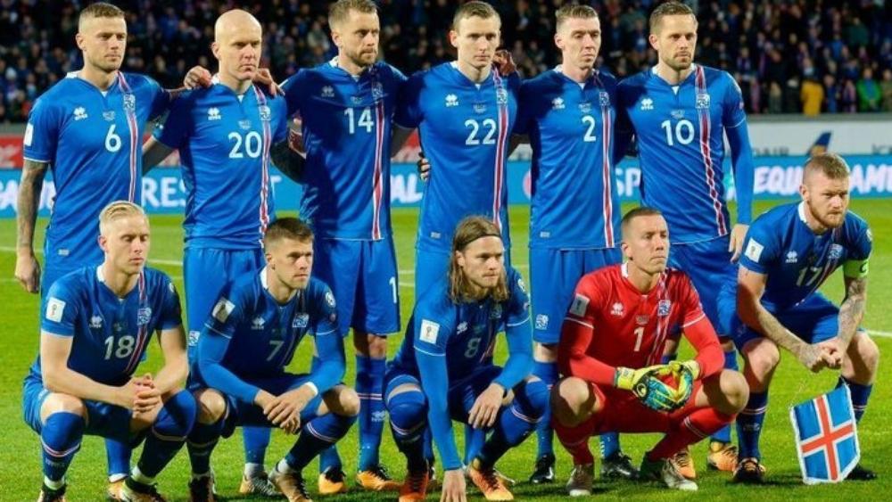 منتخب أيسلندا يحلم بتكرار مفاجأة اليورو في روسيا
