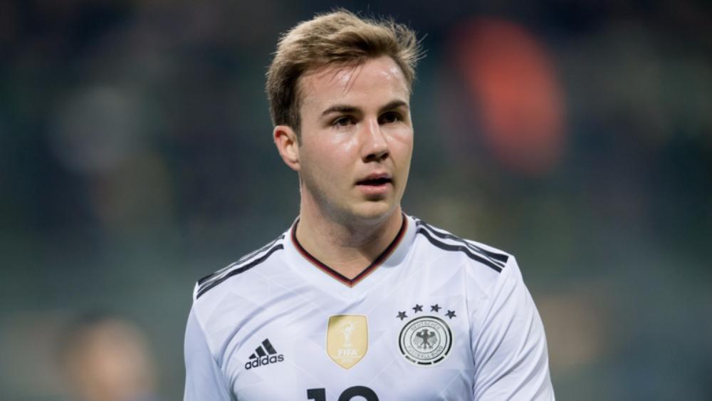 غوتزه يتجاهل "الاستبعاد" ويطالب الألمان باللقب