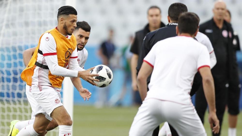 التشكيلة الرسمية: تونس x إنجلترا