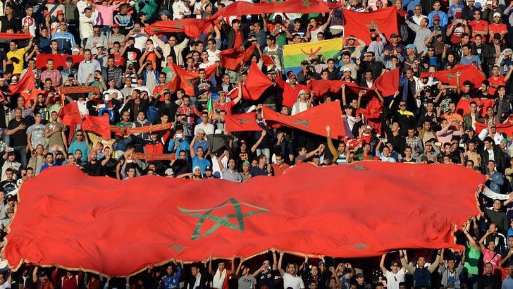 حضور جماهيري قياسي للمُشجعين المغاربة و "ميسي" كُلما لمس رونالدو الكرة