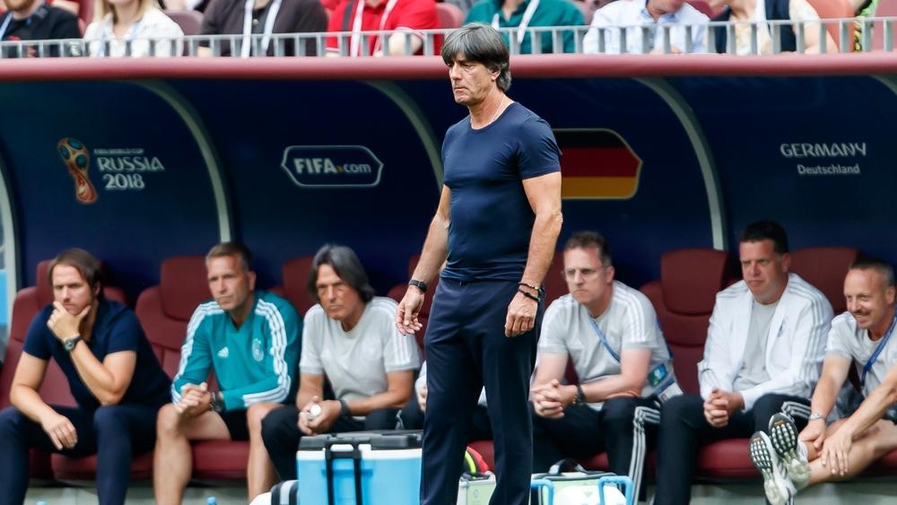 مفاجأة: لوف يجري تغييرات مهمة ويترك بعض النجوم في الاحتياط