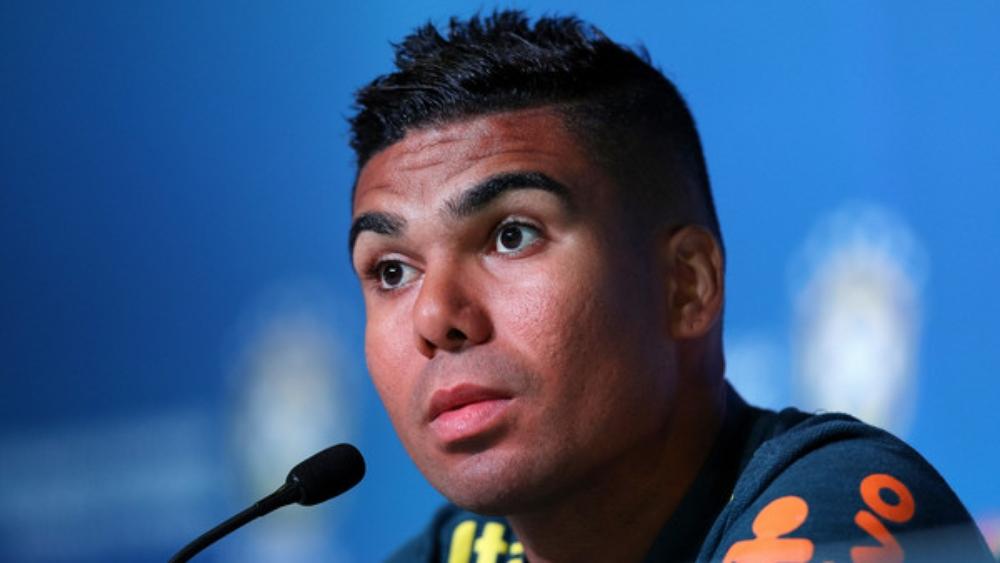 كاسيميرو يختار أفضل وسط ميدان دفاعي بالعالم