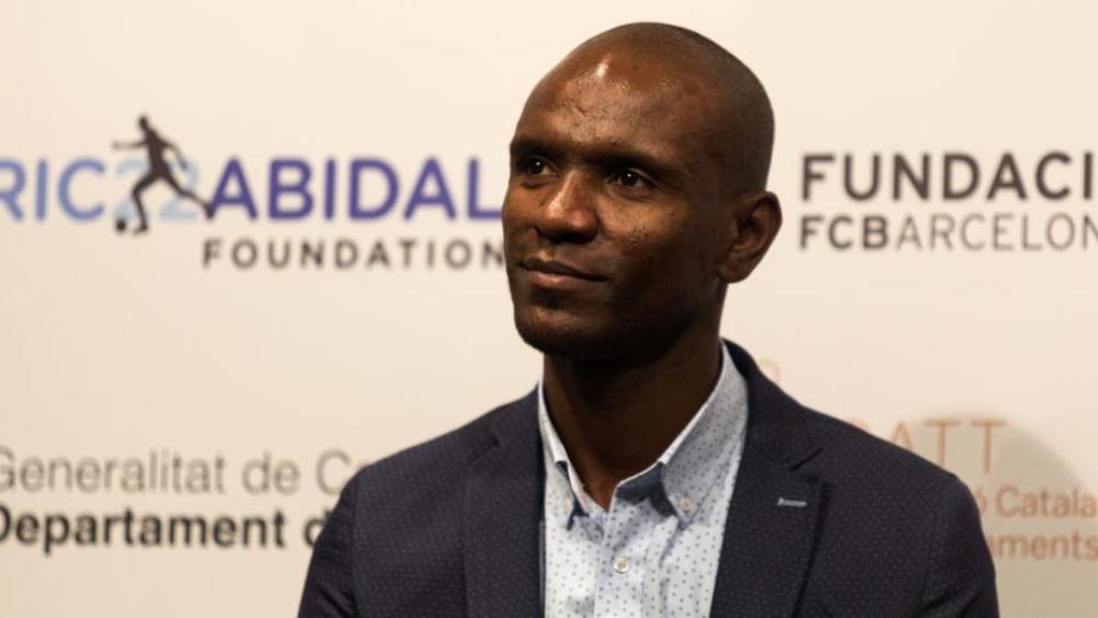اتهام برشلونة بشراء "كبد" لأبيدال.. والنادي يصدر بياناً