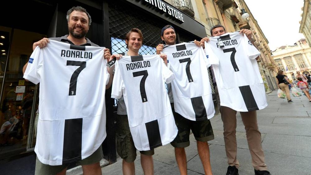 تورينو تستعد "للحدث الكبير"... الإثنين سيتم تقديم كريستيانو