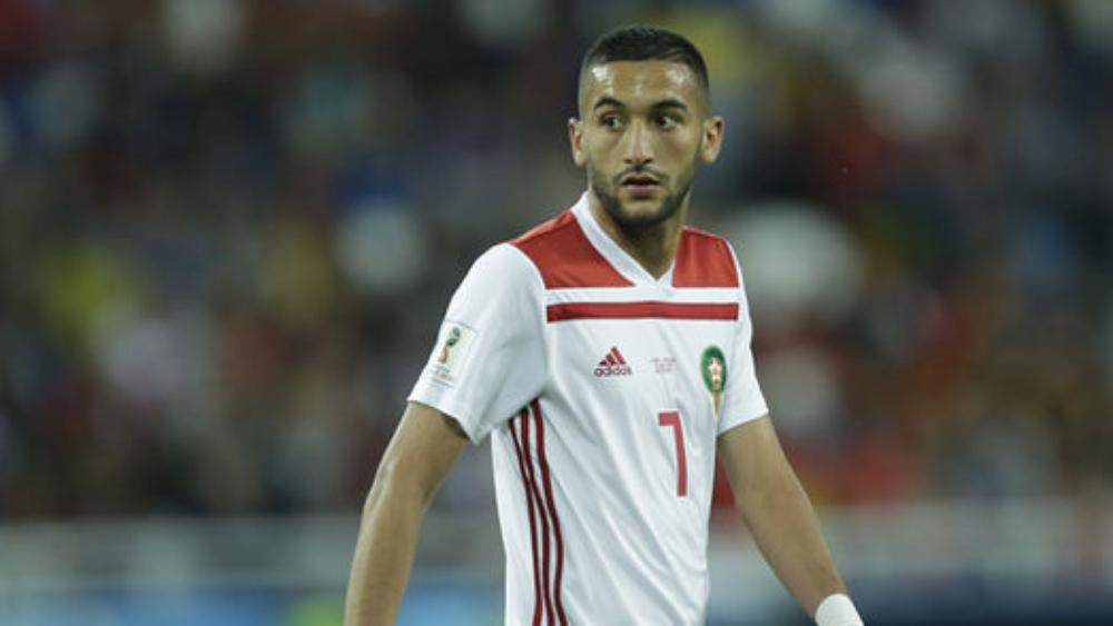 ليون يدشّن محادثاته مع أياكس لانتداب حكيم زياش