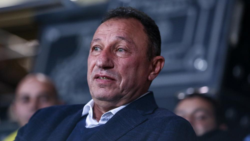 «الخطيب» يُحفّز لاعبي الأهلي.. ويطالبهم بـ«روح الفانلة الحمراء»