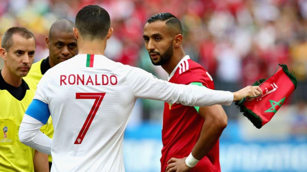 الإعلام الفرنسي: "رونالدو يدعو إدارة اليوفي للإبقاء على بنعطية"