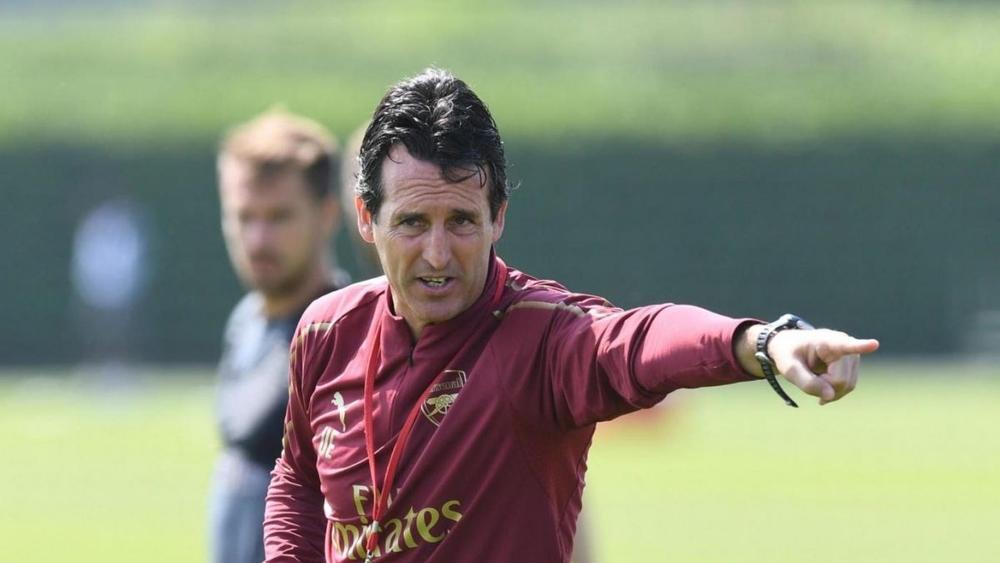 بيريس: أفضل تعاقد قام به أرسنال هو المدرب أوناي إيمري