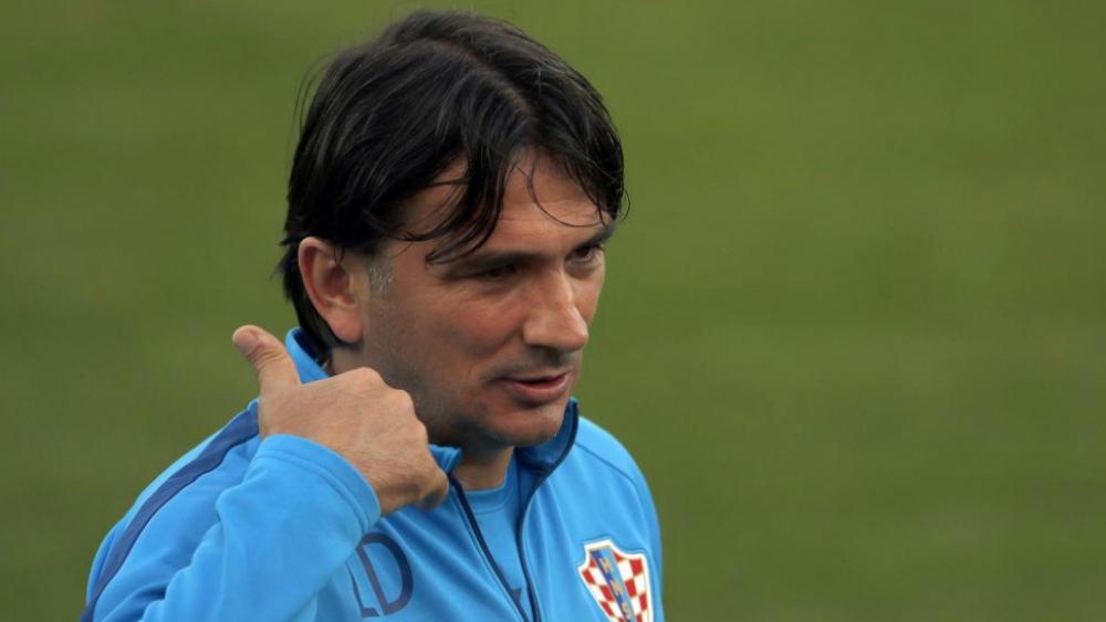 مدرب كرواتيا يحتذي بزيدان لاتخاذ قرار الاستقالة