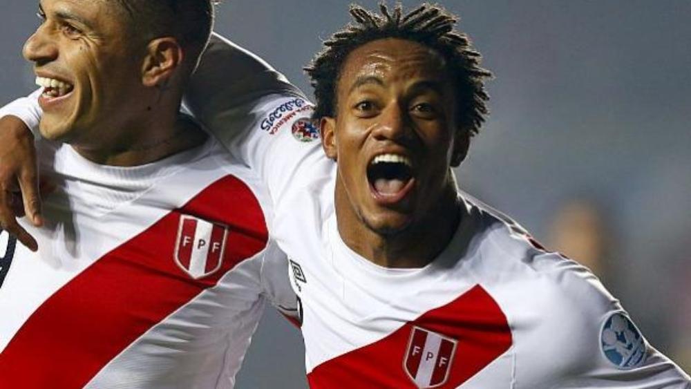 أندري كاريو "دودة" الهلال المرعبة