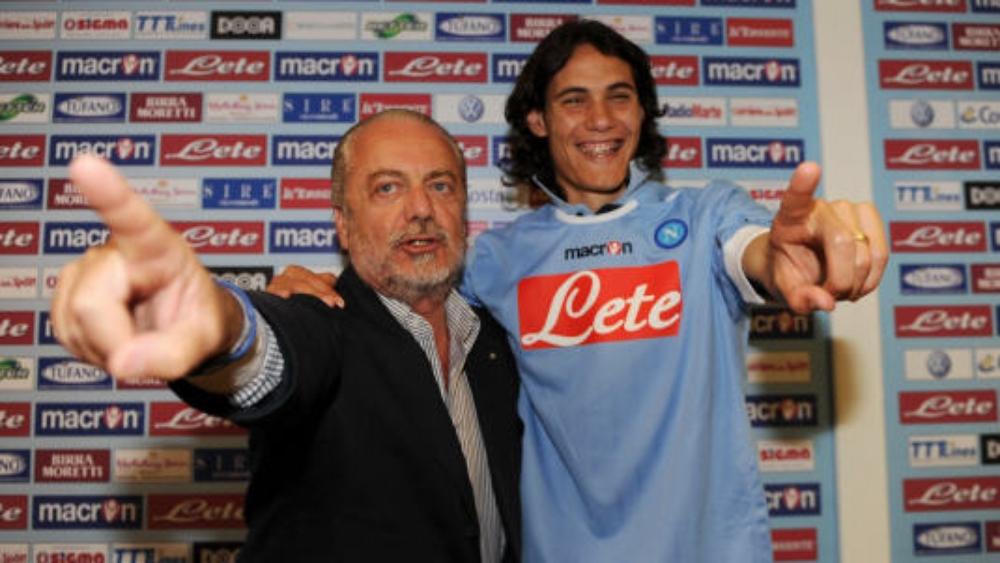 رئيس نابولي: كافاني؟ لن أسمح للباريسيين باستعادة أموالهم