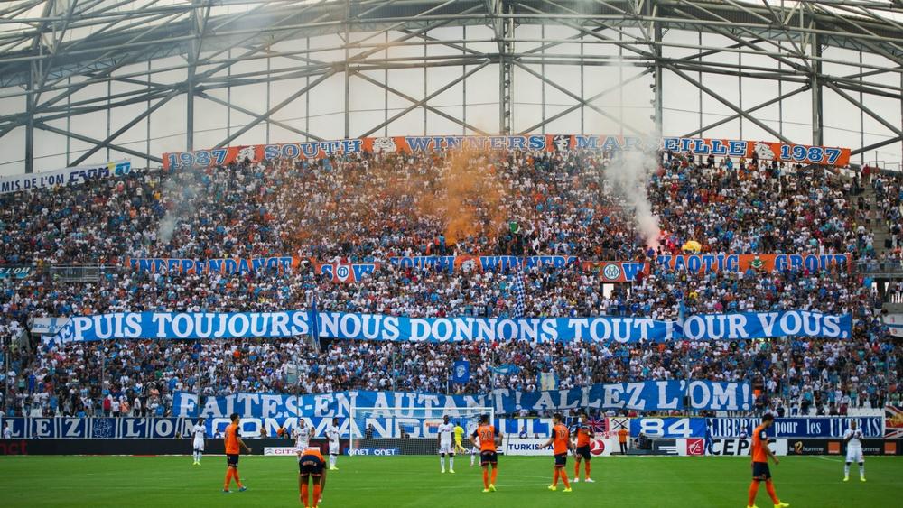 الـ'يويفا' تهدد أولمبيك مارسيليا باستبعاده من المشاركة الأوروبية بسبب جمهوره