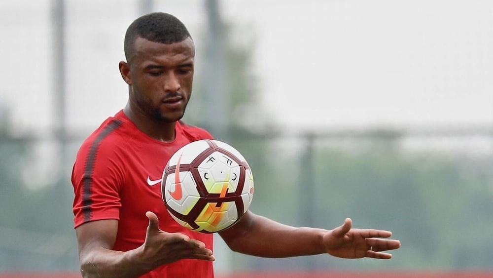 الكعبي يُخلِّف انْطِباعاتٍ جيدة في أول ظهور بالدوري الصيني