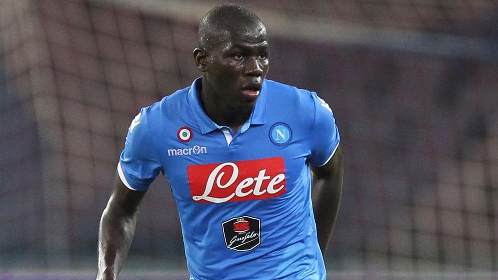 رسمياً: نابولي يجدد عقد كوليبالي من أجل تحصينه