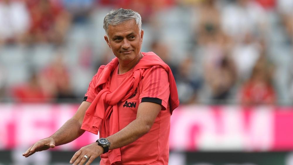 مورينيو يبحث في صفوف برشلونة عمن يثأر له من غوارديولا!