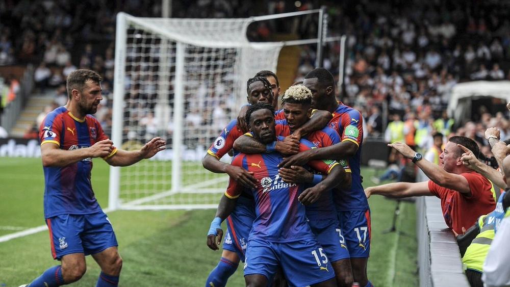 كريستال بالاس يتغلب على فولهام بثنائية